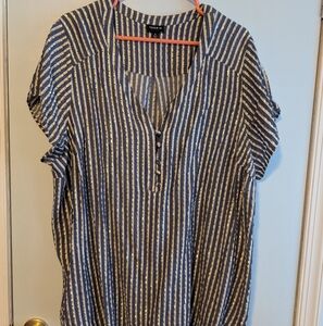 Torrid Size 4, Top